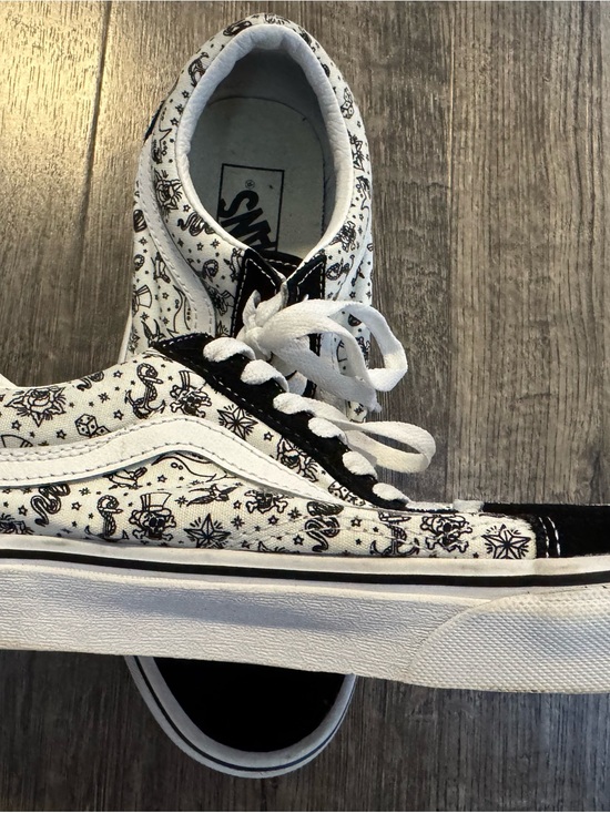 Vans Shoes - Vans Old Skool Women’s White Canvas with Black Tattoo Print Size W8